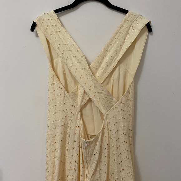 VINTAGE Pale Yellow Eyelet Maxi Dress - Picture 8 of 14